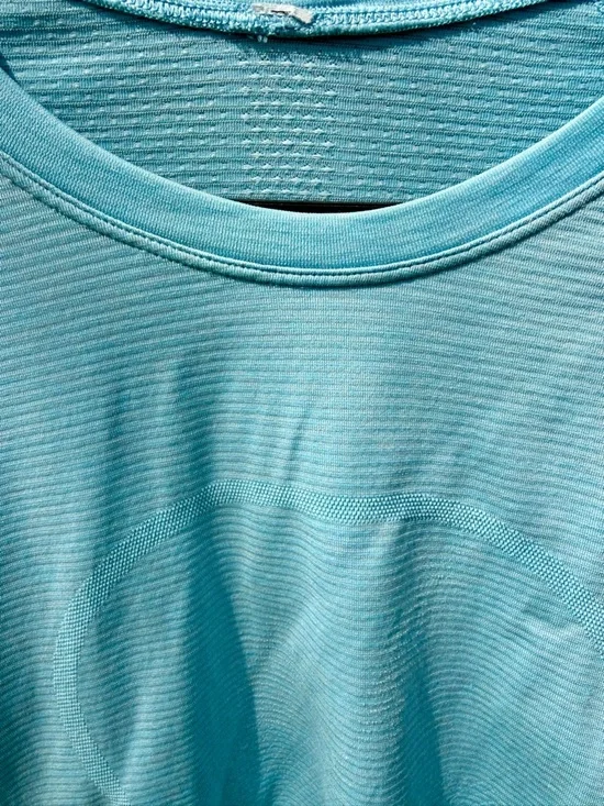 lululemon athletica Swiftly Tech 2.0 Race Length Long Sleeve Size 8 Blue Chill - Picture 10 of 13